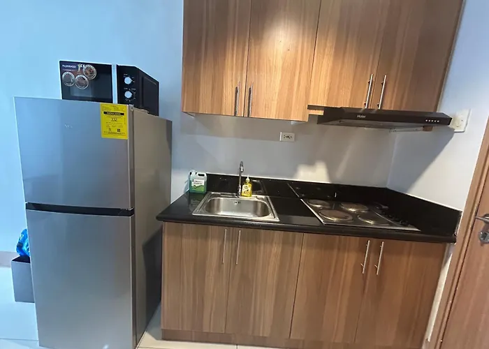 2 Bedrooms And 2 Cr, 1 Ensuite In Shore Residences Pasay Walking Distance To Mall Of And Near In Airport * Manila